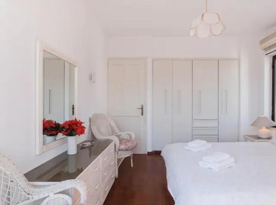 Luxury Athenian Riviera Apartment 135 Sqm At Voula מראה חיצוני תמונה