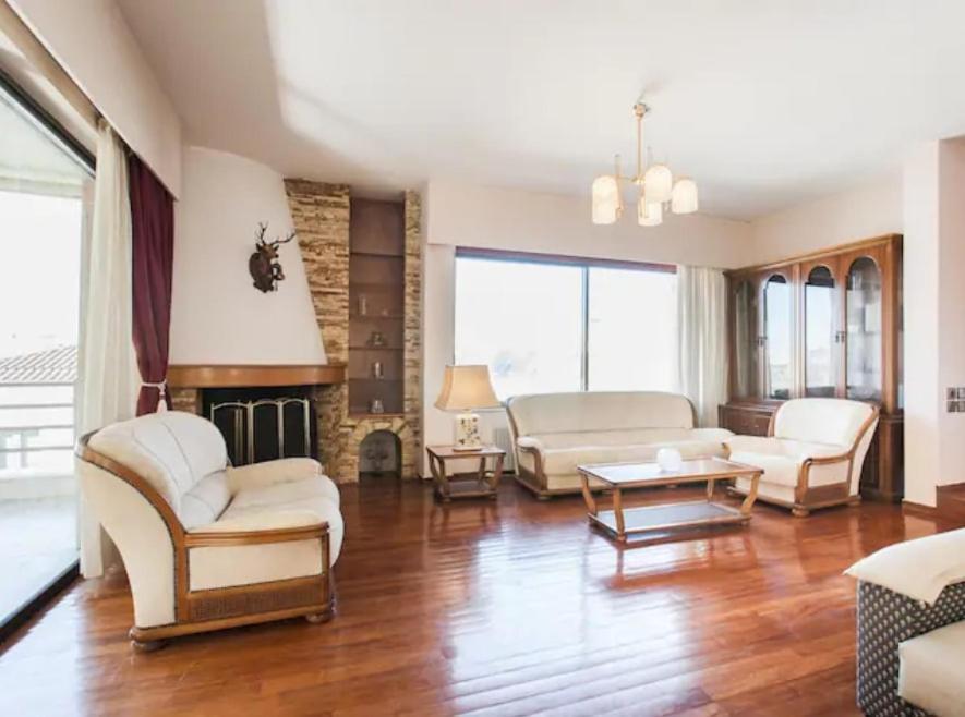Luxury Athenian Riviera Apartment 135 Sqm At Voula מראה חיצוני תמונה